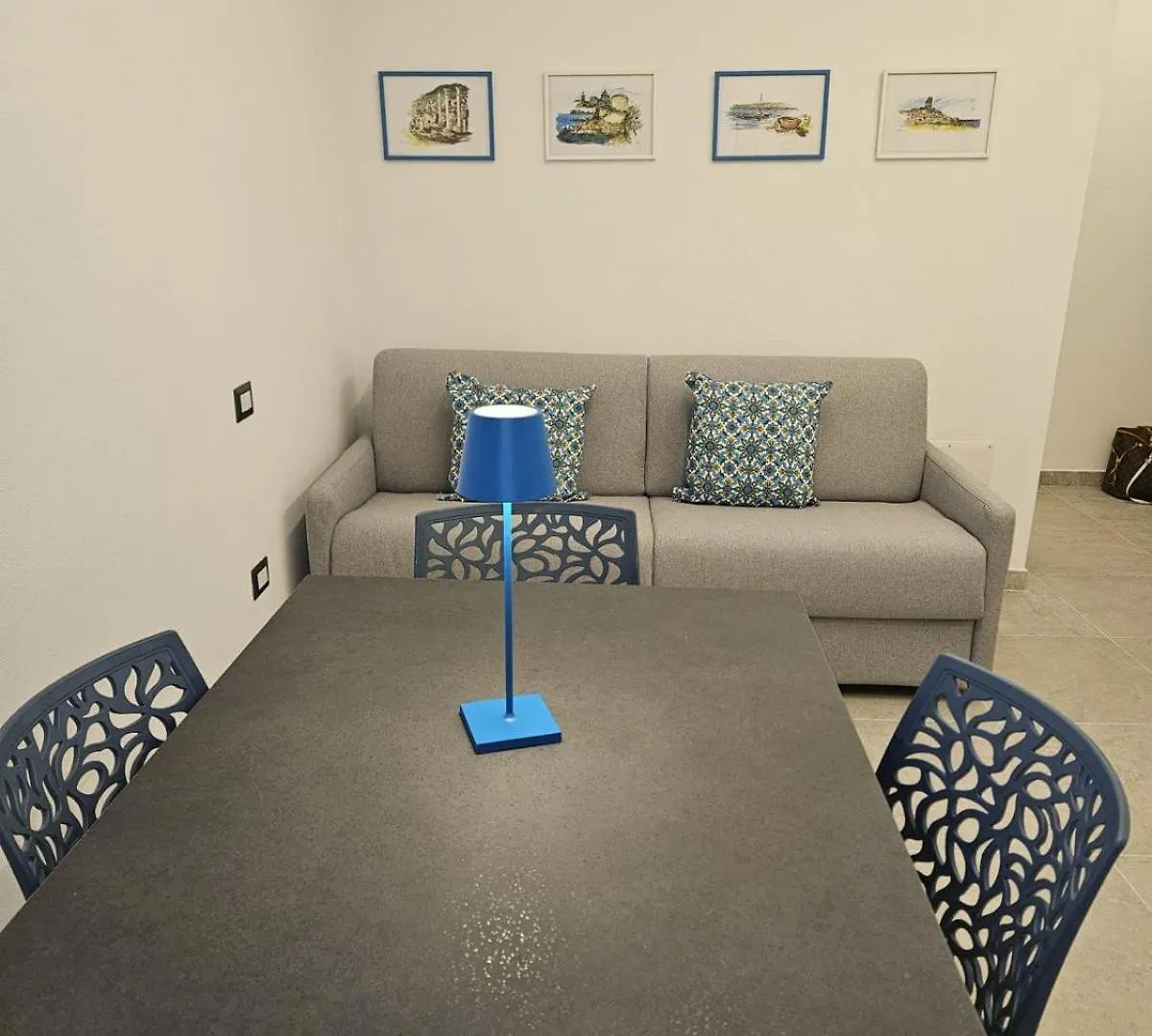 Sa Dommu De Issusu - Cozy Apartments איגלסיאס 0*,  איטליה